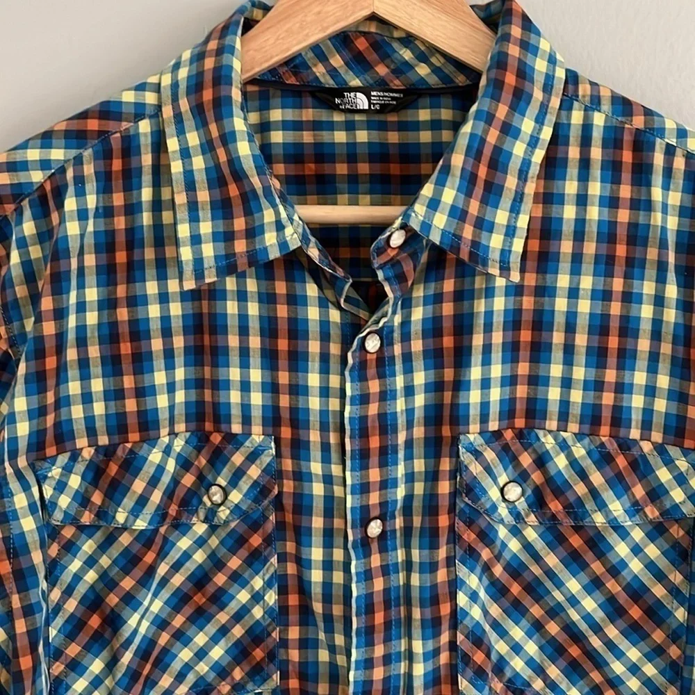 The North Face Men’s Pearl Button Western Style Outdoor Button Up Size Large
